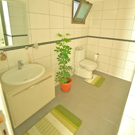 Appartement Mermaid Residency